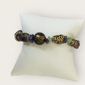 Beaded bracelet stretchy amethyst chips